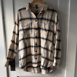 Madewell Plaid Button Down Shirt in Cream and Blue